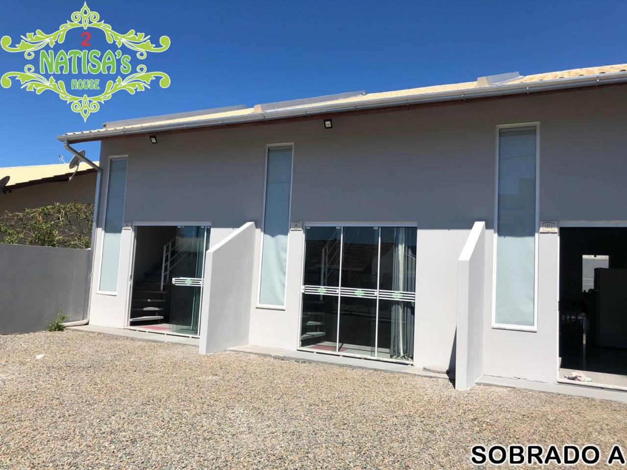 Sobrados Aconchegante Com Piscina "Natisashouse" Villa Bombinhas Exteriör bild
